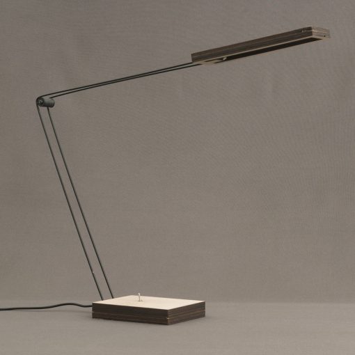 MYLAMP SVARTNI FA ASZTALI LÁMPA ZENGOVARI
